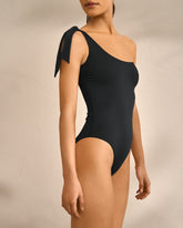 Tie-Up One Shoulder One Piece |