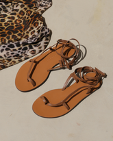 Anja Leather<br />Toe Ring Lace-Up Sandals - Alex Rivière Studio x Manebí | 