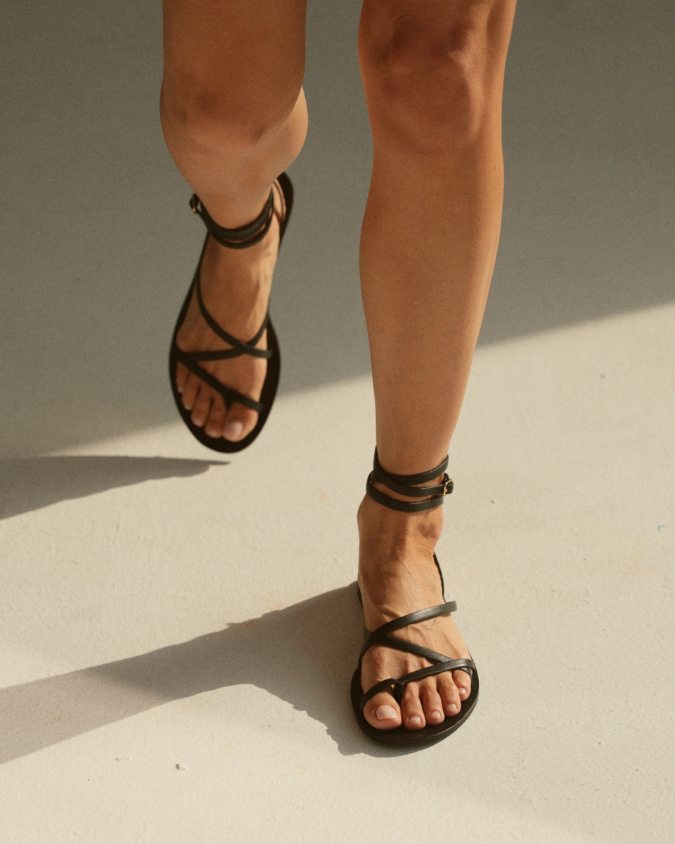 Manebí | Valentina Leather Tie-Up Sandals - M49Y0 - Alex