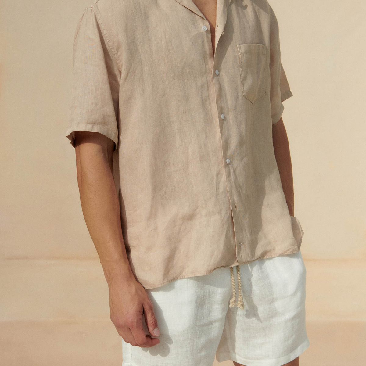 Manebi  linen-havana-camp-collar-shirt-embroidered-palm-green