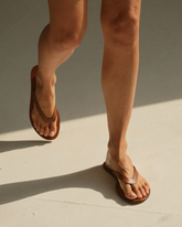 Juls Leather Thong Sandals |