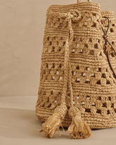 Weaving Raffia Beach Bucket |