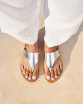 Leather Thong Sandals |