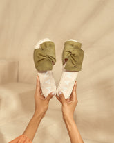 Soft Suede Sandals With Knot |