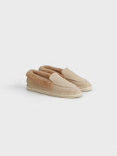 Mocassini Loafer in Pelle Scamosciata<br />e Faux Fur |