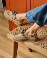 Mocassini con Suola Carrarmato in Nabuk e interno in Faux Fur |