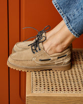 Mocassini con Suola Carrarmato in Nabuk e interno in Faux Fur |