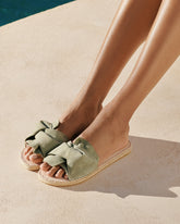 Soft Suede Sandals With Knot |