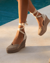 Soft Suede Heart-Shaped Wedge Espadrilles |