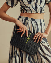 Raffia Clutch |
