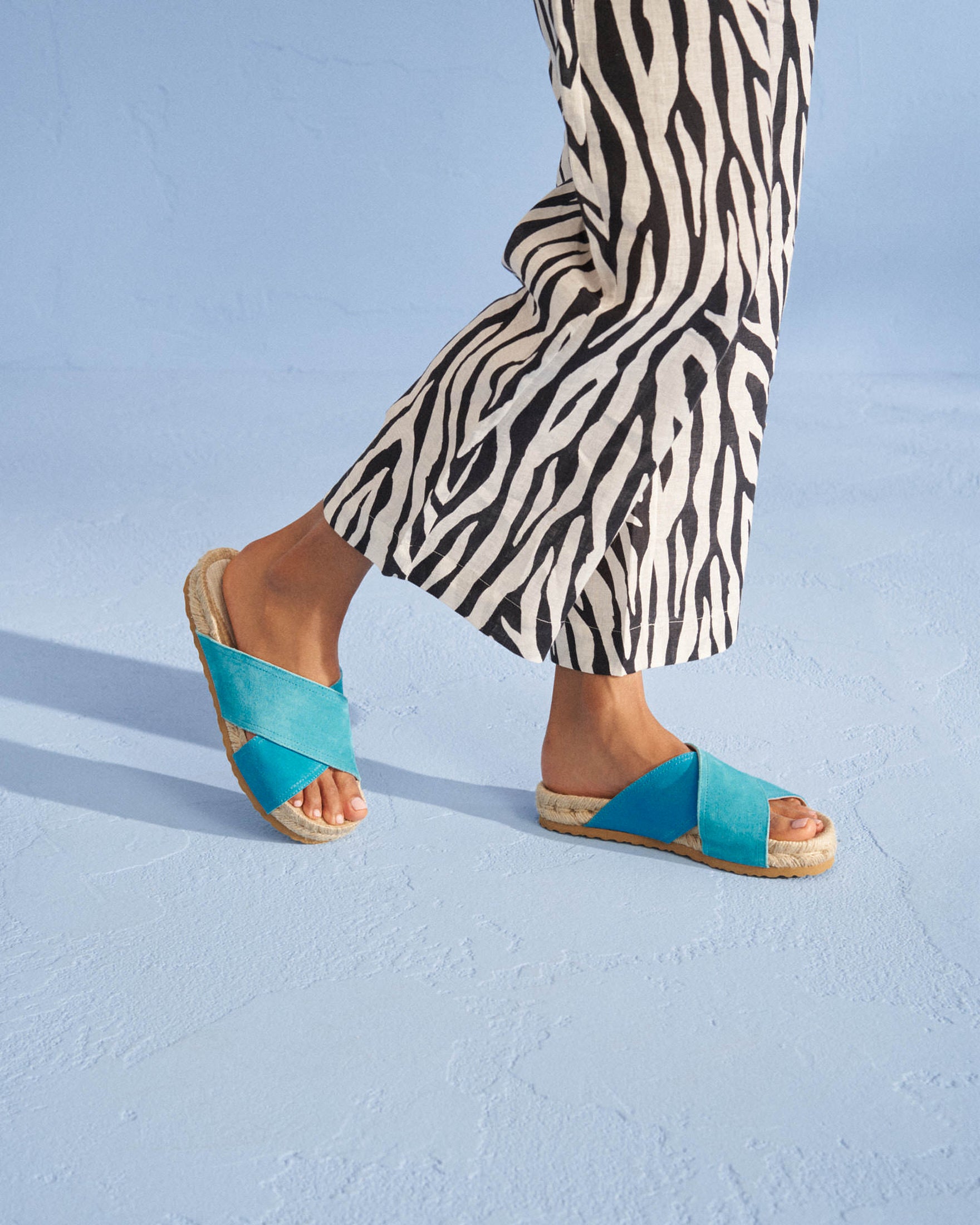 Suede Crossed Bands Sandals - Wide Bands - North Sea and Candy Blue