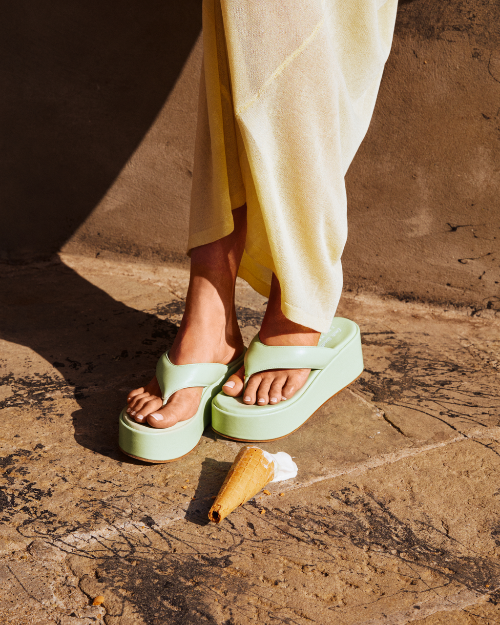 Leather Platform Sandals - Thong - Pastel Green