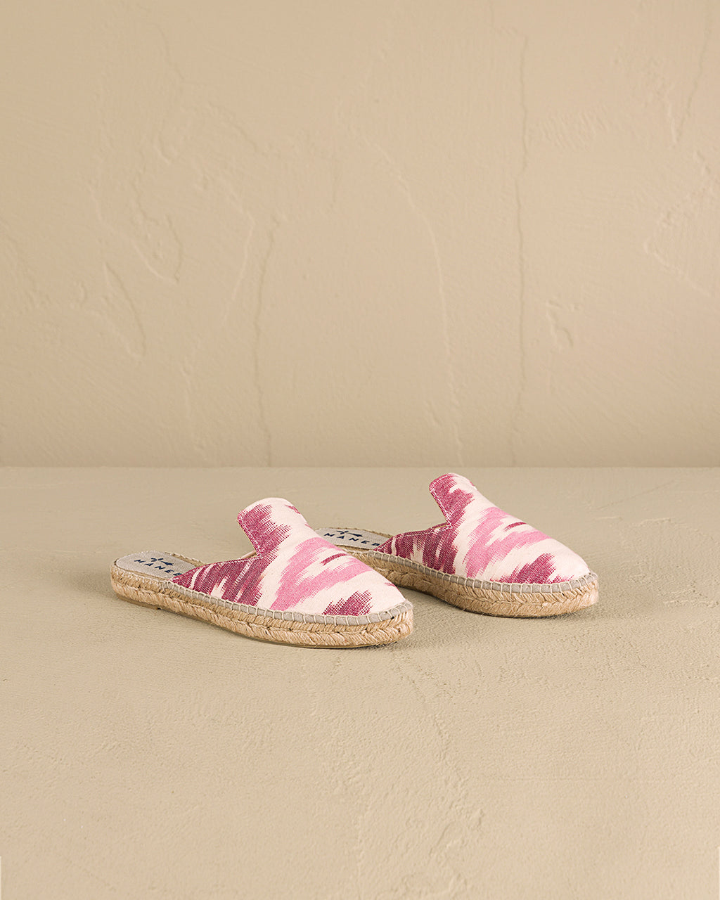 Dyed Cotton Mules - Tulum Pink And White Ikat