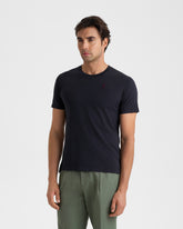 Sartoriale T-Shirt in Cotone con Ricamo - Il look perfetto per una giornata in barca | 