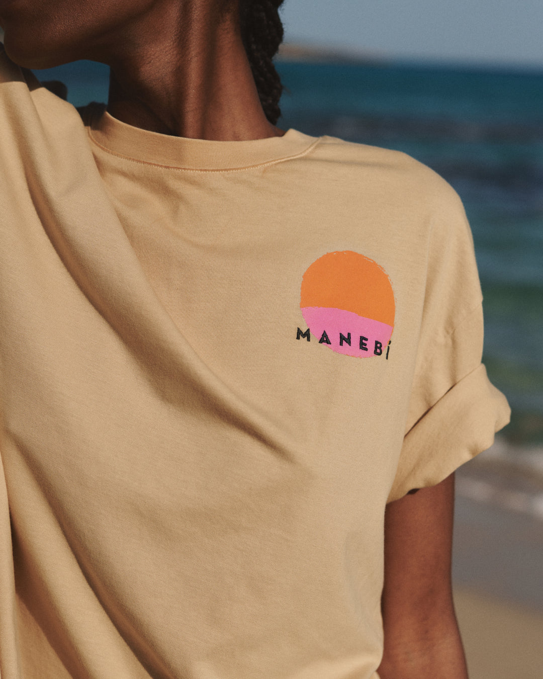 Jersey L. A. T-Shirt - Sand, Carbon Embroidery, Fuchsia & Orange Sun Print