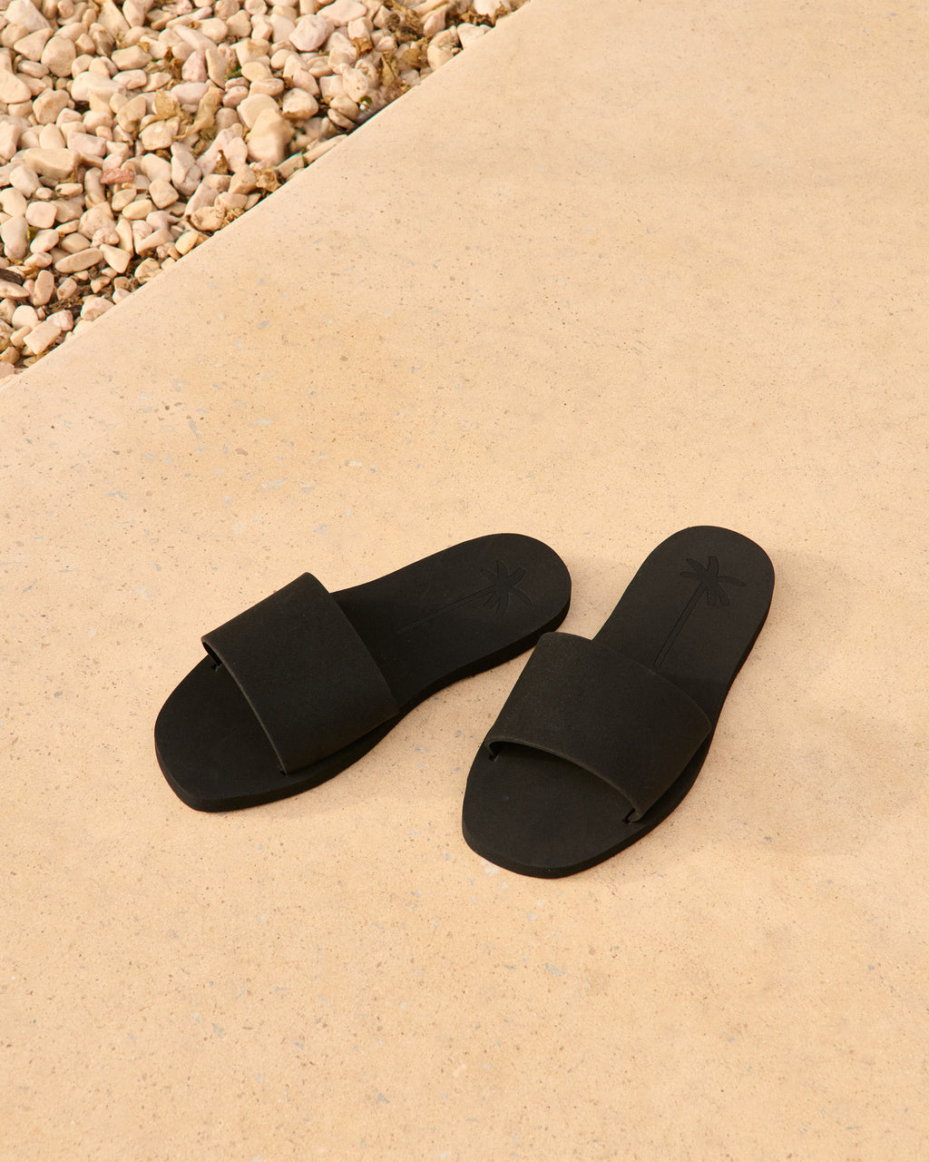 Eva Swim Sandals - Honolulu Black