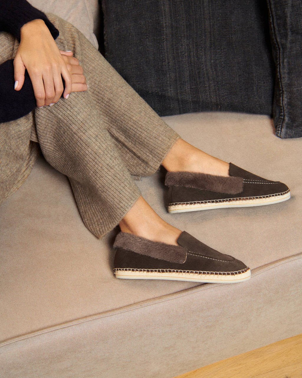 Suede With Faux Fur Loafers - Cortina - Cocoa