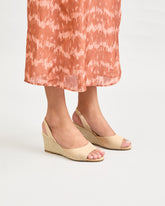 Espadrillas con Zeppa Bassa in Suede Morbido con Slingback - Espadrillas con Zeppa | 