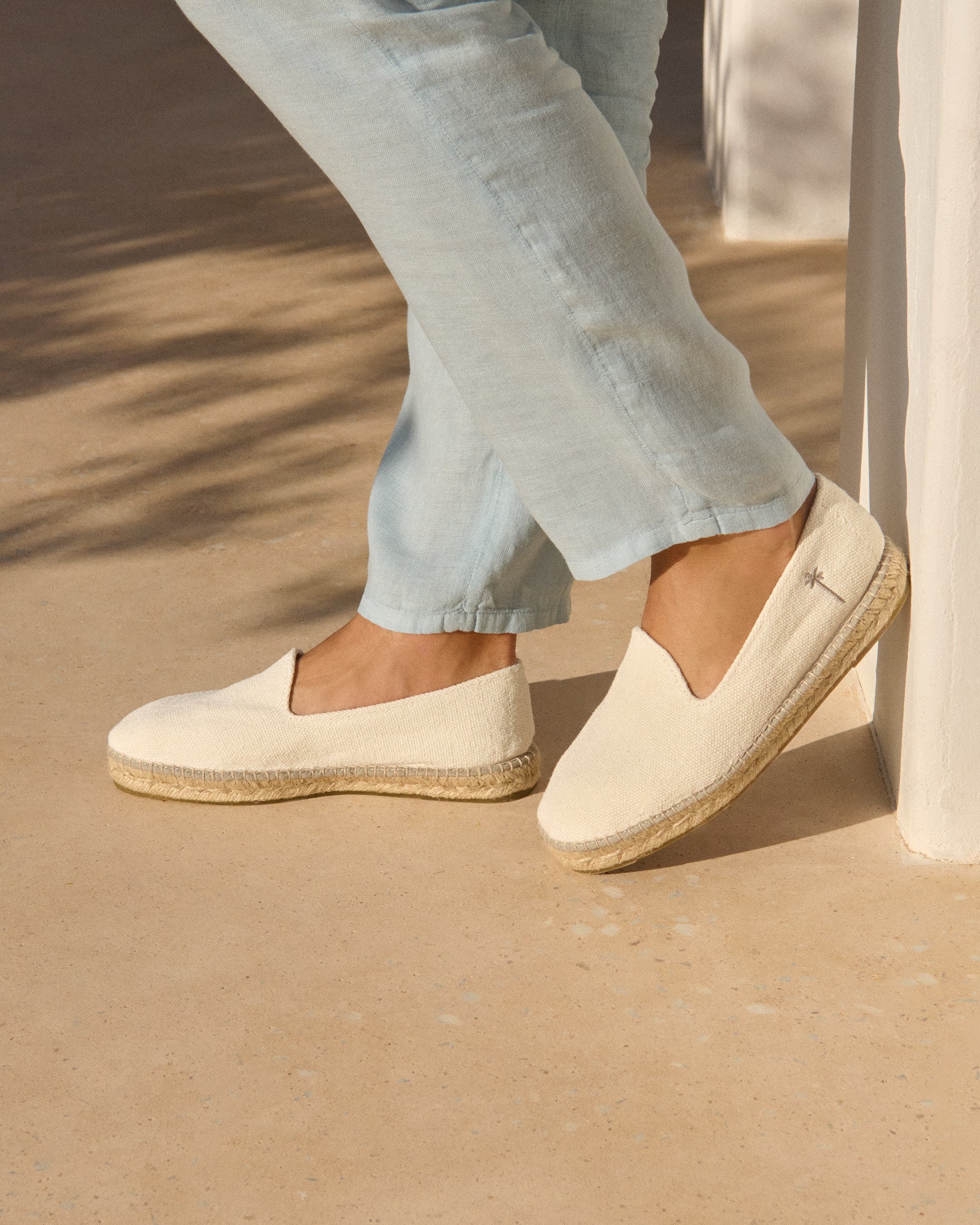 Manebí Organic Hemp Espadrilles - La Havana White