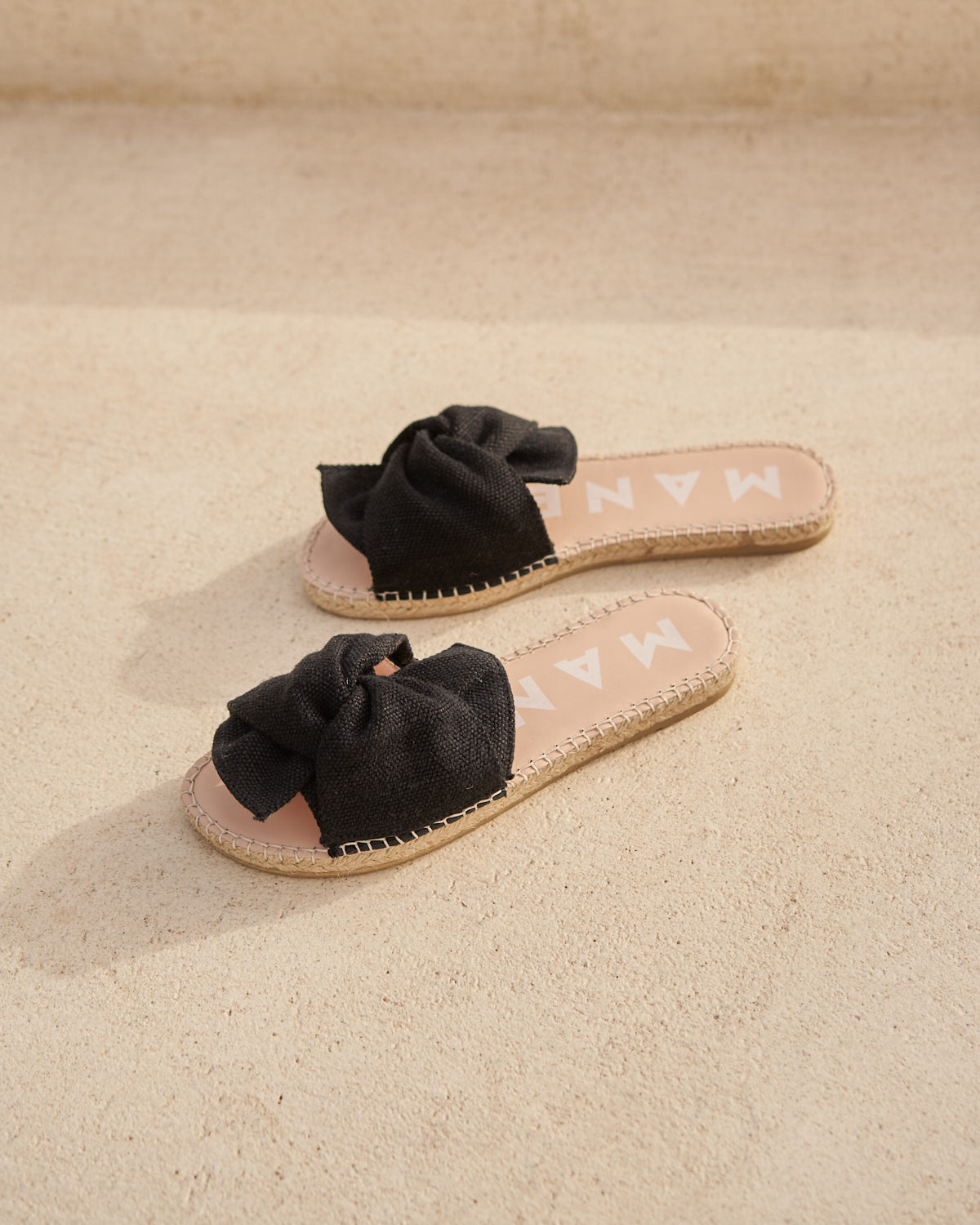 Organic Hemp Sandals With Knot - Black
