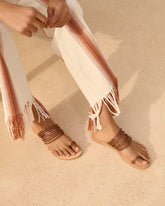 Leather Band Toe Ring Sandals | 