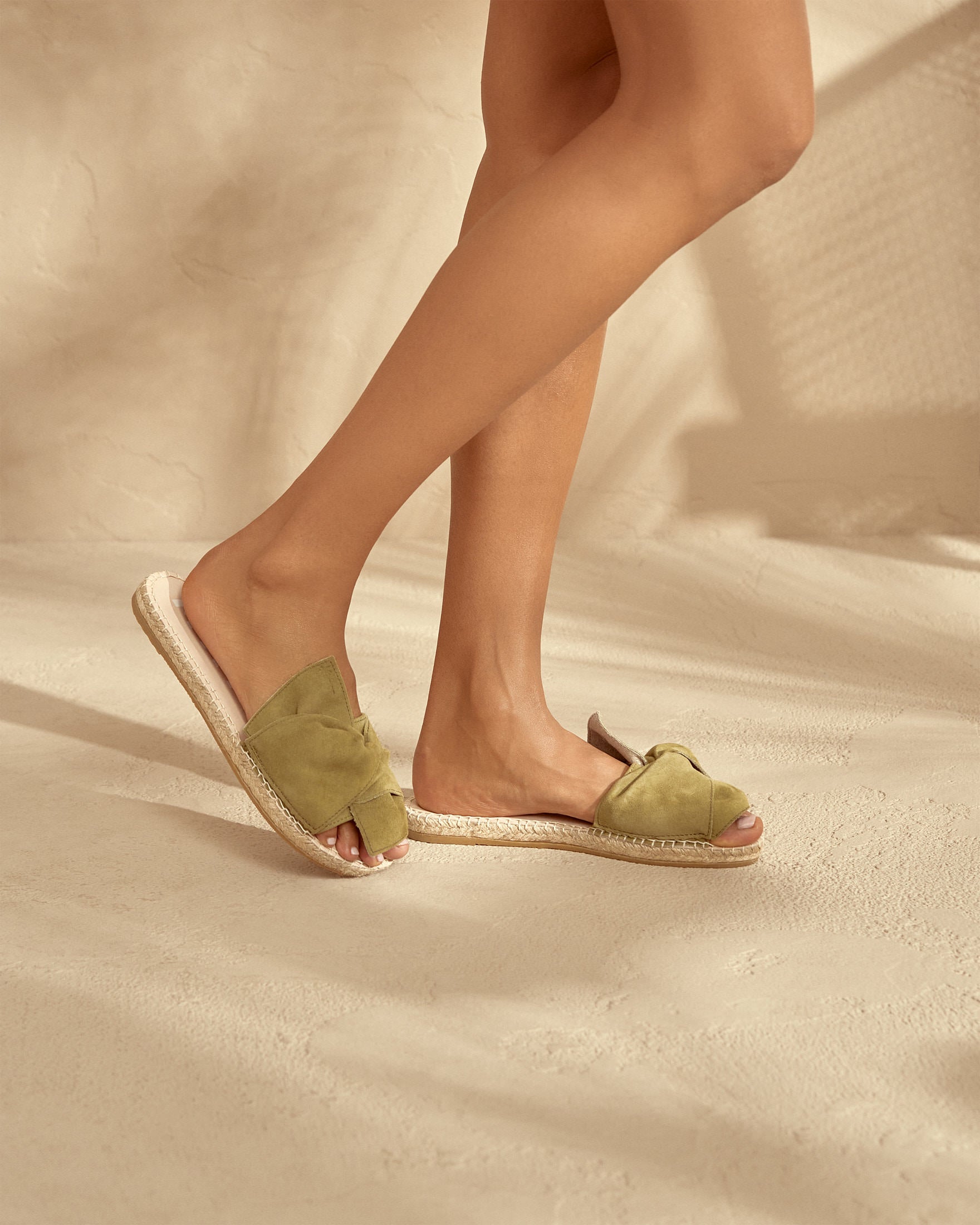 Soft Suede Sandals with Knot - Hamptons - Kaki Green