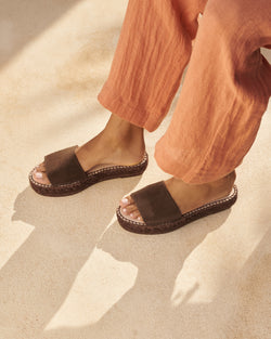 Suede Double Sole Slides - Hamptons Cocoa On Tone