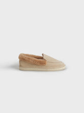 Suede With Faux Fur Slippers - Women’s Faux Fur|Collection | 