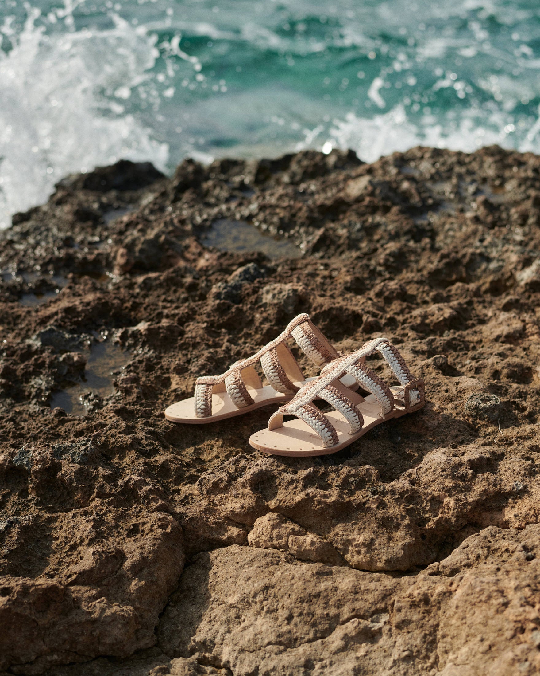 Raffia Stripes Leather Sandals - Yucatán - Cuero Natural Gladiator