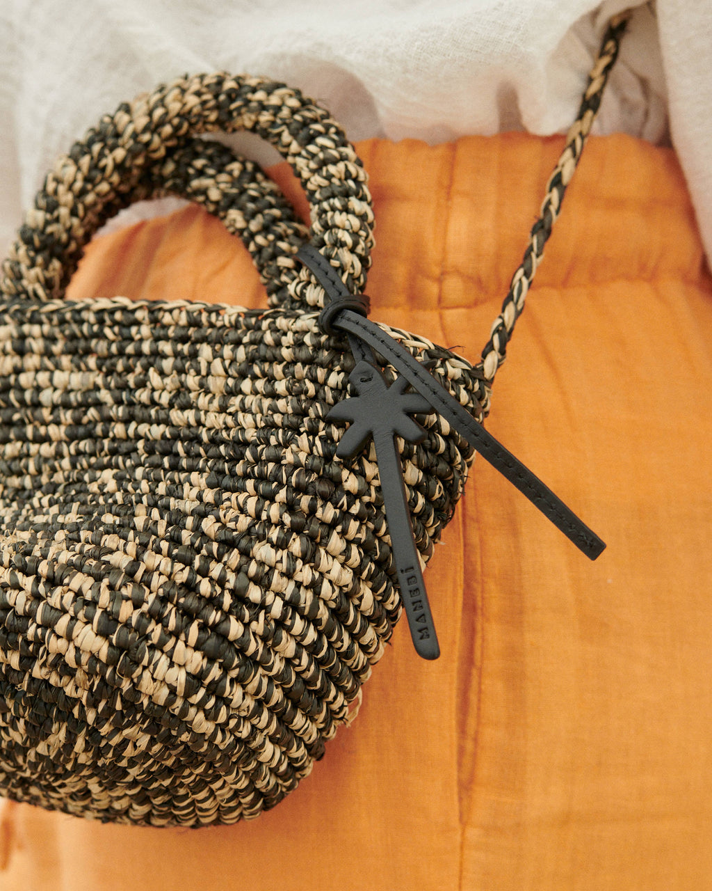 Raffia Summer Bag Mini - Palm Leather Tag - Natural Black Mélange