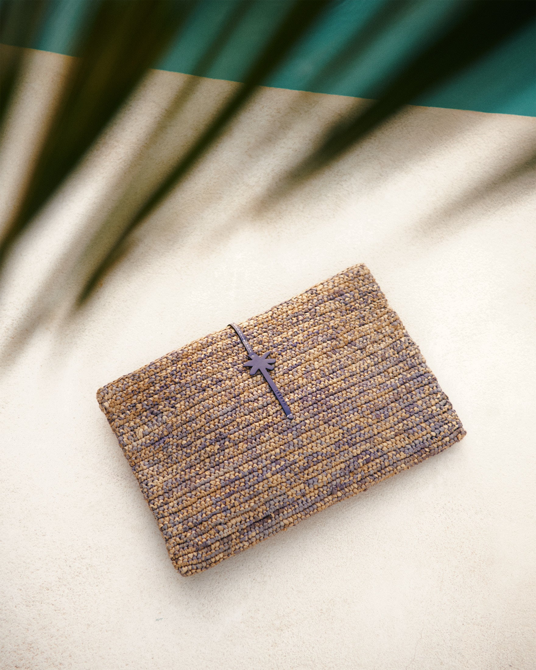 Manebí Raffia Clutch - Leather Palm Summer Purple \u0026 Tan Mélange