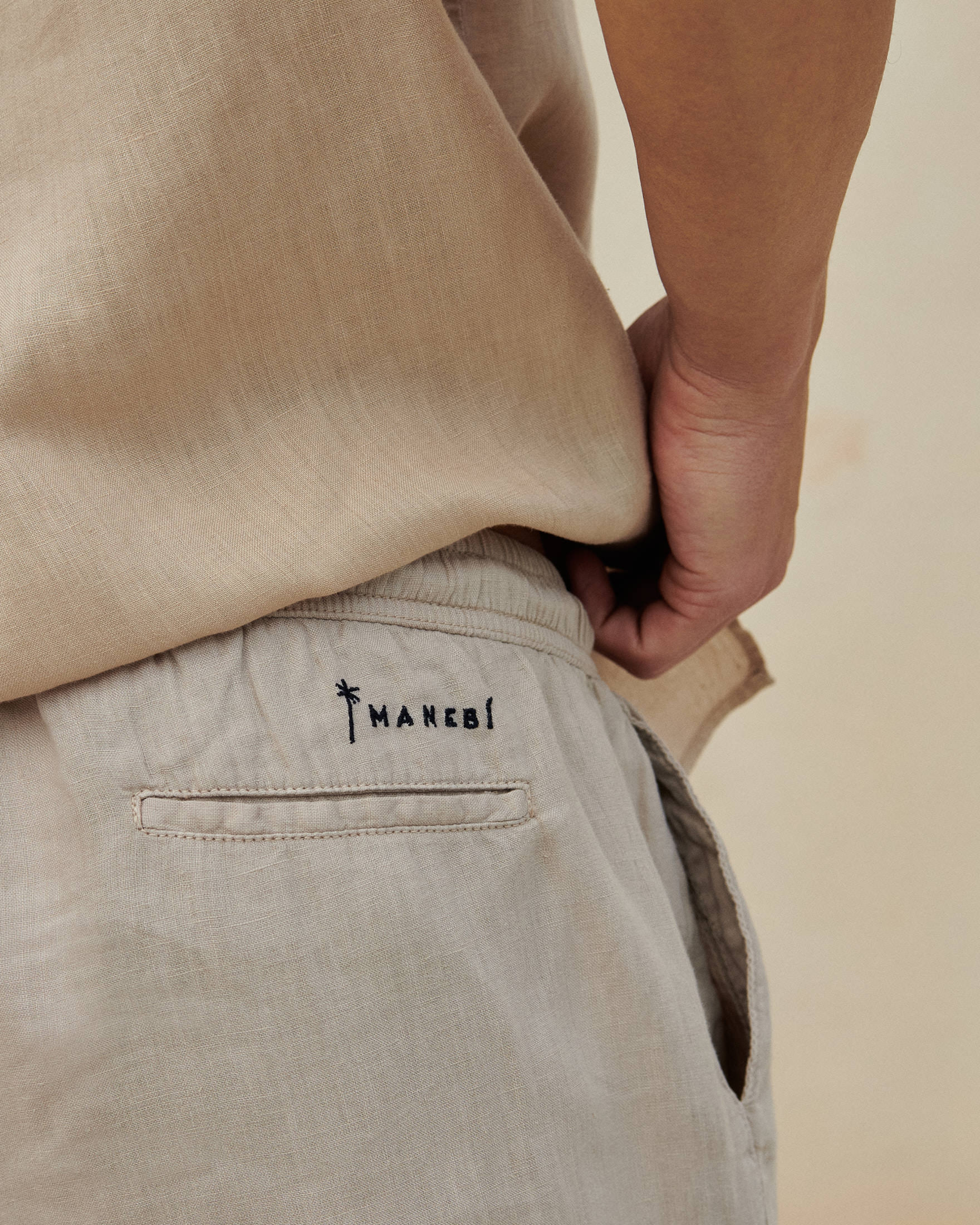 Light Linen Malibu Shorts - Embroidered Logo - Kaki Beige