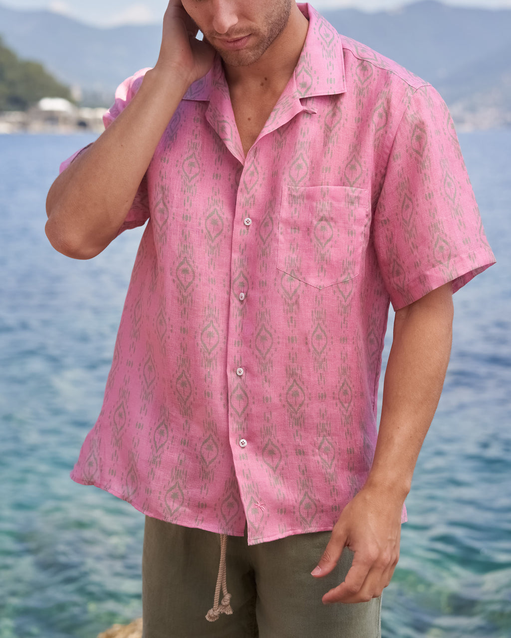 Havana Camp-Collar Shirt - Linen - Ikat Print Rose Green
