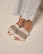 Suede With Faux Fur Flat Sandals With Fur - FAUX FUR FOR EVERYONE | 