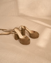 Bellini Suede Platforms Sandals - ARS x Manebí - Suede Collection | 