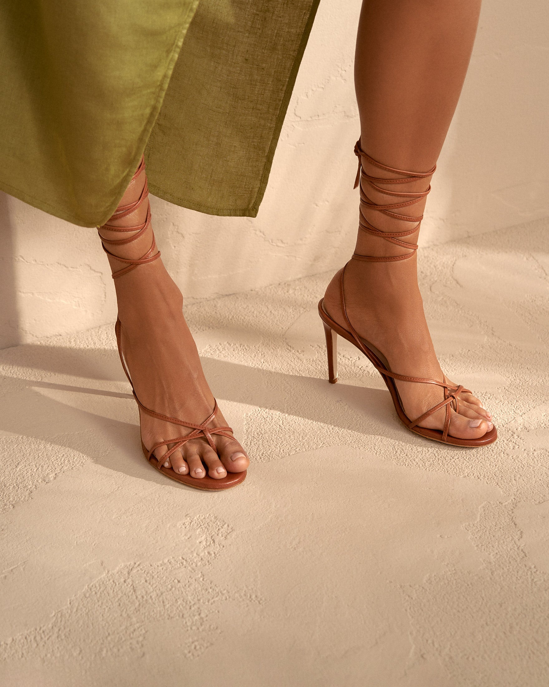 Alex Leather Heels - Thongs - Brown