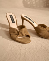 Sophie Suede Mule Heels - Shoes|Alex Rivière Studio x Manebí | 