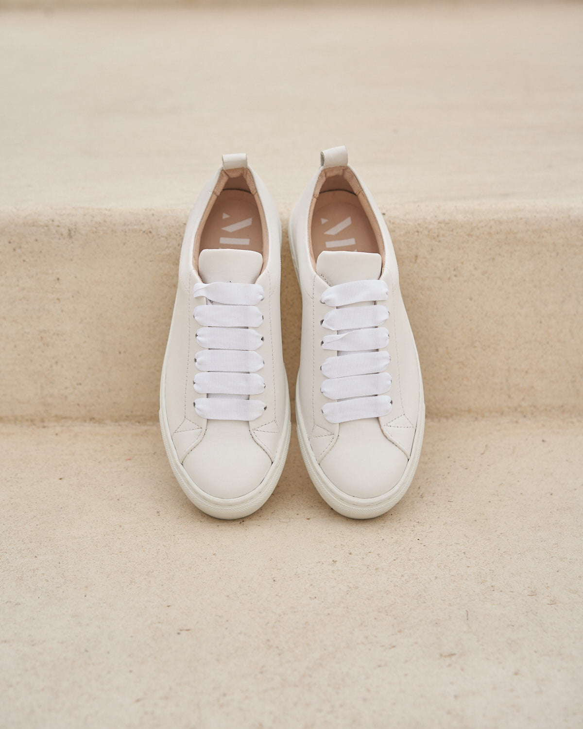 Flat Sneakers - Canyon - Off White