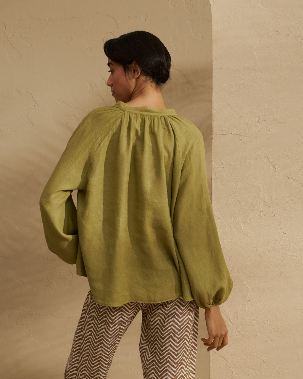 Linen Milos Shirt - Puffed Sleeves - Kaki Green