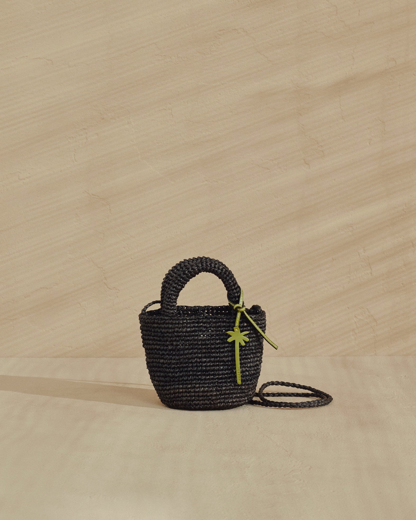Raffia Summer Bag Mini - Palm Leather Tag - Black