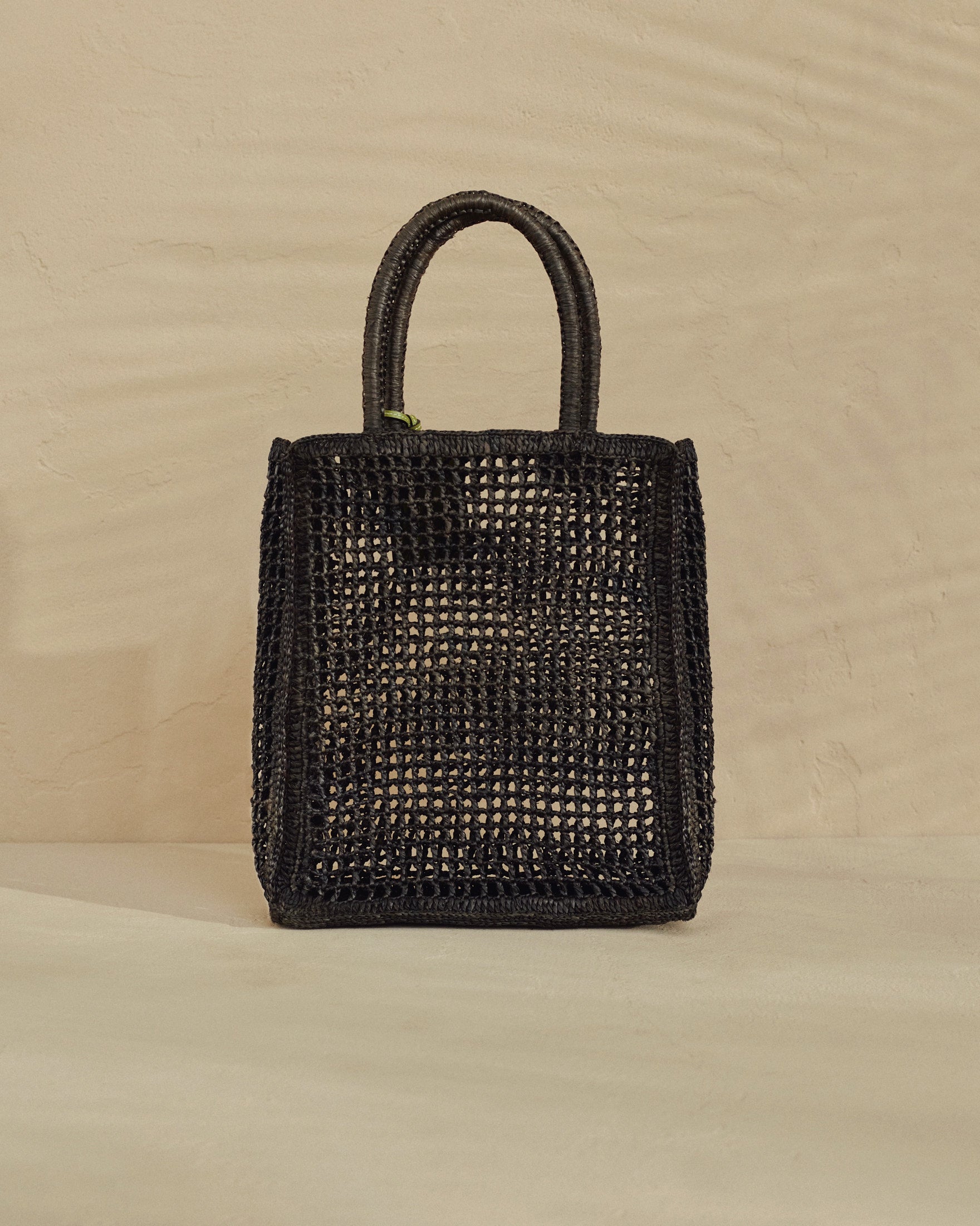 Raffia Net Bag - Leather Tag - Black