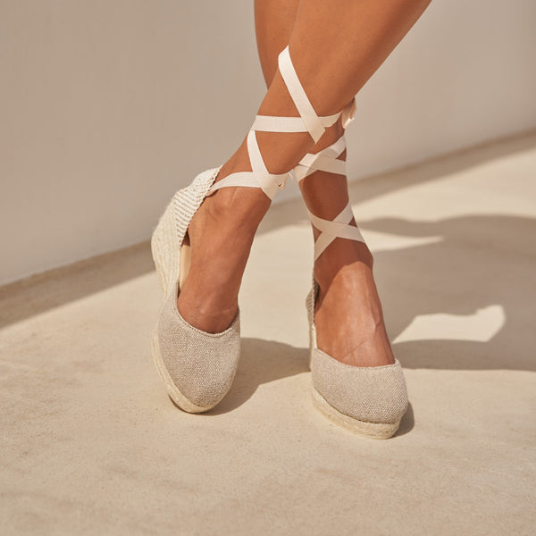 Manebí Love Wedge Sandals