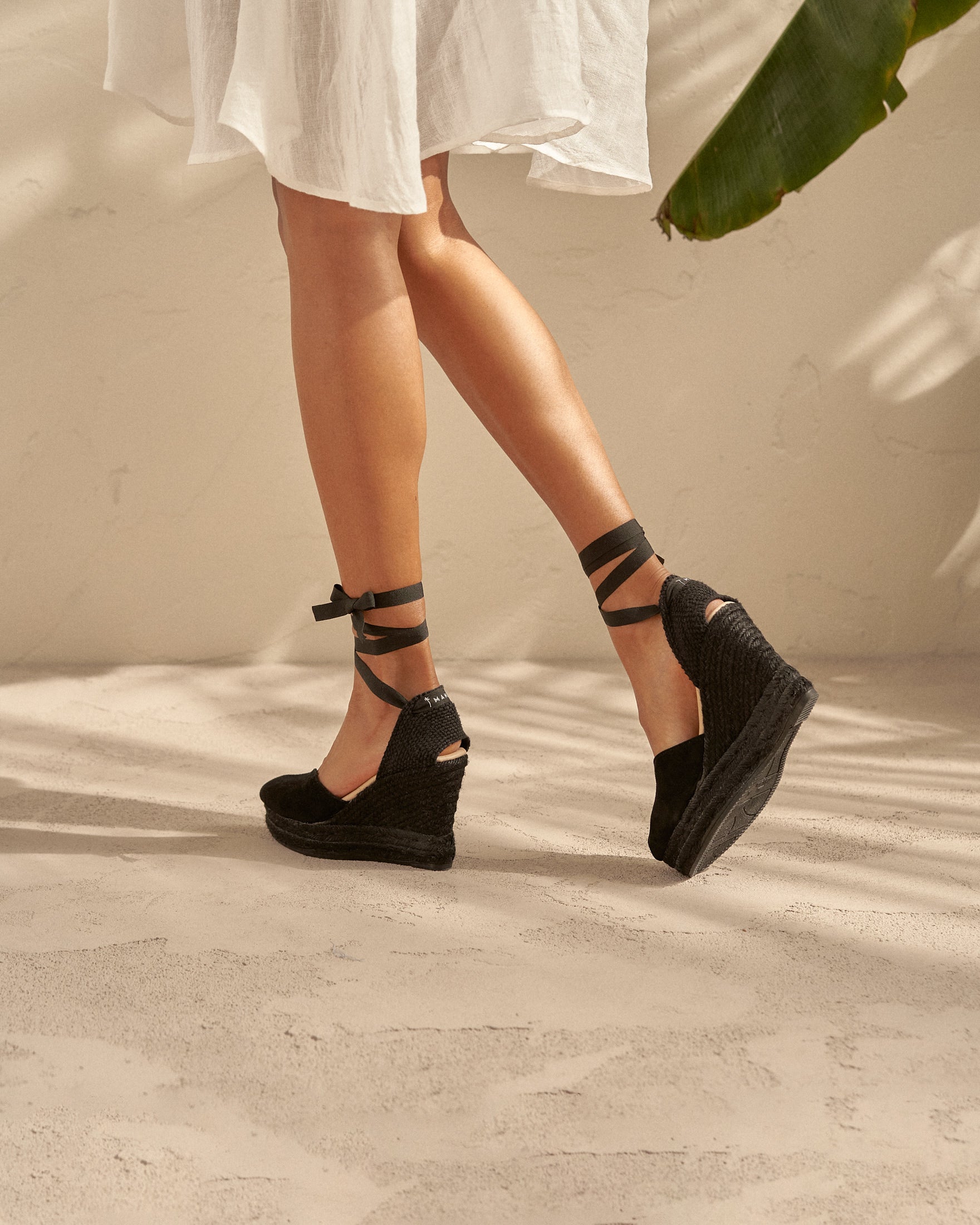 Soft Suede Heart-Shaped Wedge Espadrilles - Black On Tone