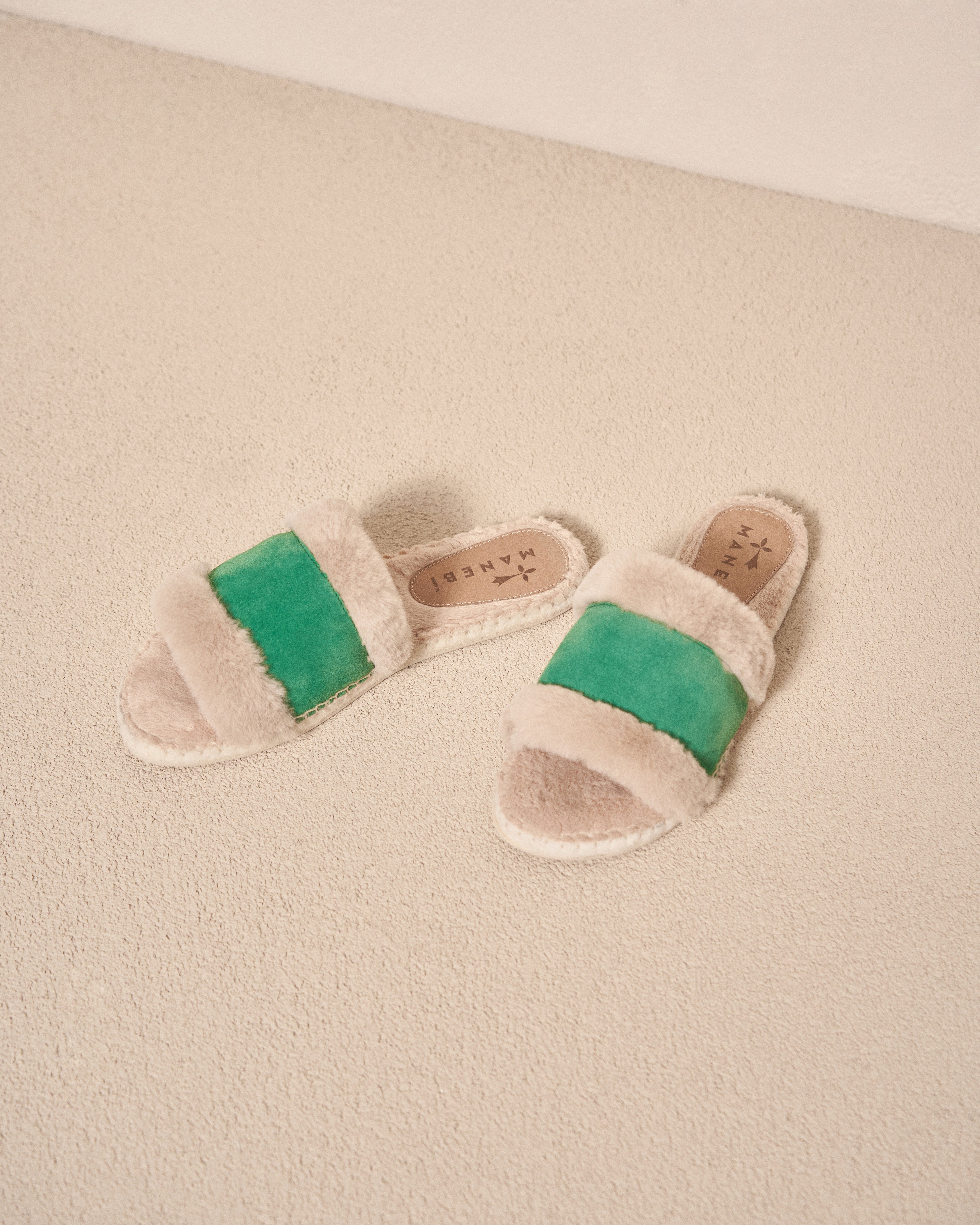 Suede And Faux Fur Flat Sandals - Cortina - Palm Green