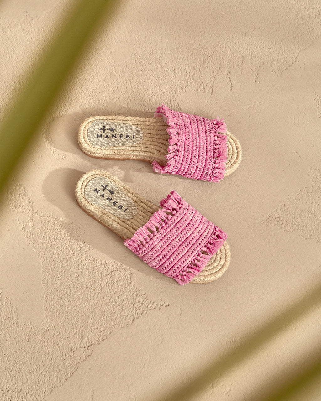 Fringed Knots Raffia Jute Sandals - Yucatán - Bold Pink